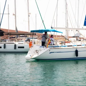 patron de yate motor vela pronautic escuela nautica barcelona