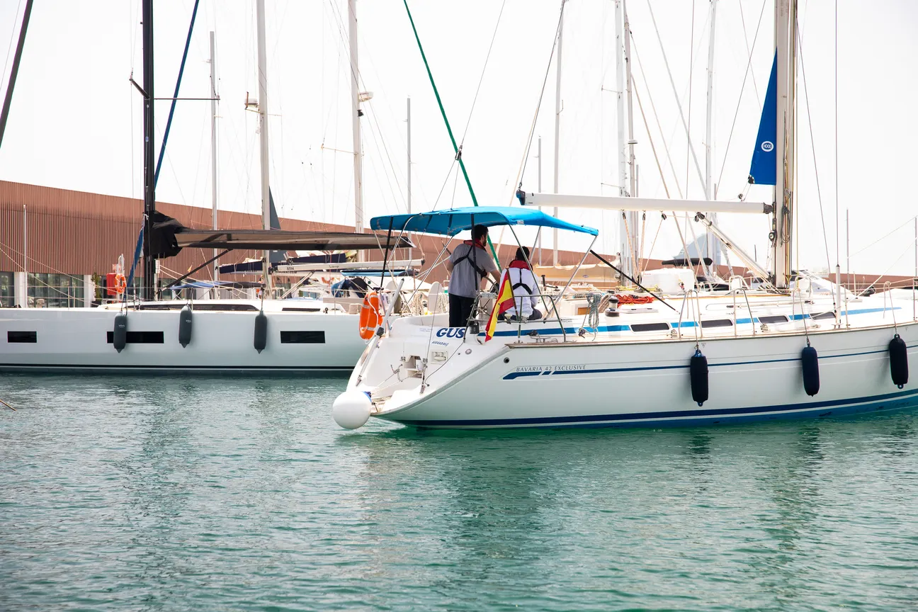 patron de yate motor vela pronautic escuela nautica barcelona